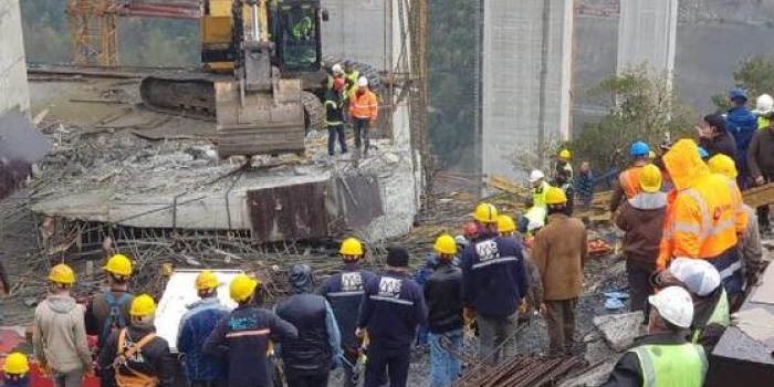 Kuzey Marmara Otoyolu'nda viyadük çöktü: 5 işçi enkaz altında
