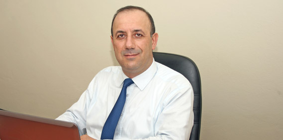 Oto World Gayrimenkul Genel Müdürü Sermet Yardımcı Oto World Gayrimenkul Genel Müdürü Sermet Yardımcı