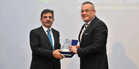 Bakan İdris Güllüce ve Dündar Yetişener Bakan İdris Güllüce ve Dündar Yetişener