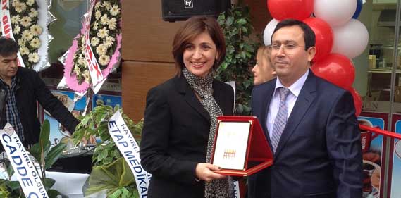 Gülay Dindoruk Gülay Dindoruk