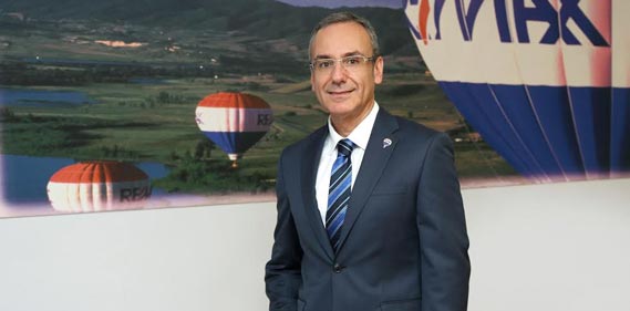 RE/MAX Türkiye Pazarlama ve Operasyon Direktörü Gökhan Karahan RE/MAX Türkiye Pazarlama ve Operasyon Direktörü Gökhan Karahan