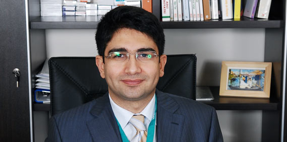 Psikiyatrist Yrd. Doç. Dr Alper Evrensel Psikiyatrist Yrd. Doç. Dr Alper Evrensel