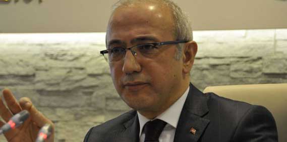 Ulaştırma Denizcilik ve Haberleşme Bakanı Lütfi Elvan Ulaştırma Denizcilik ve Haberleşme Bakanı Lütfi Elvan
