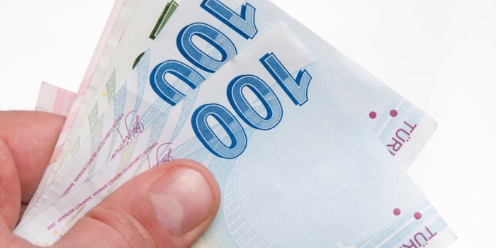 Asgari ücret 1300 lira olacak mı? 