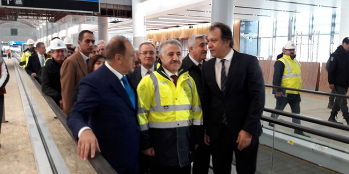 Bakan'dan 3. Havalimanı açıklaması: Buralar eskiden bataklıktı