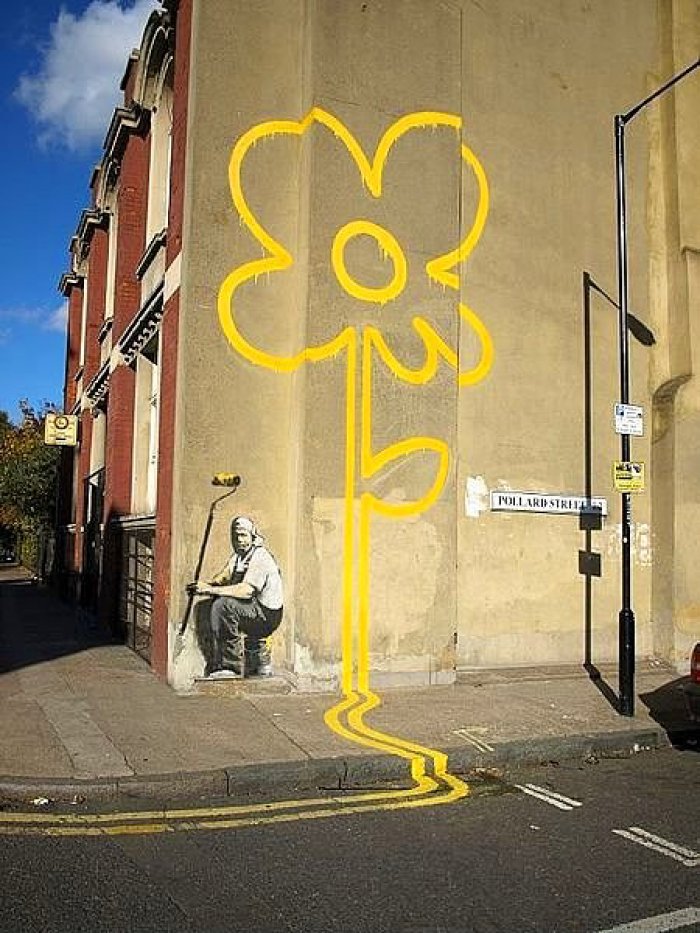Banksy'nin birbirinden çarpıcı duvar resimleri