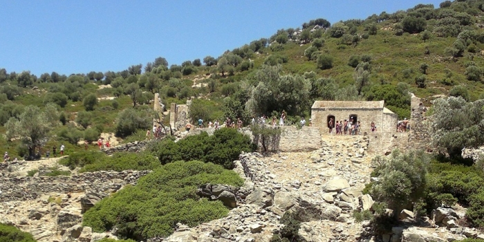 Bodrum'da sudan ucuz Roma Kilisesi