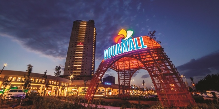 Denizli Aqua Mall’de Gripin Konseri İle Coştu