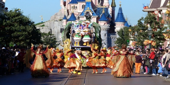 Disneyland Paris'e nasıl gidilir?