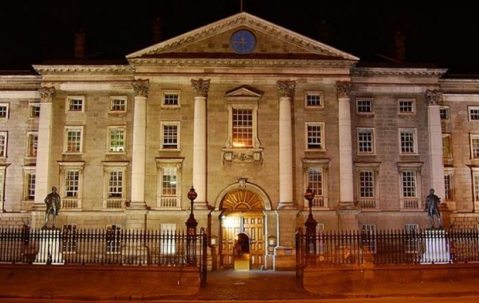 dublinin-majestik-kutuphanesi-1469185349-7