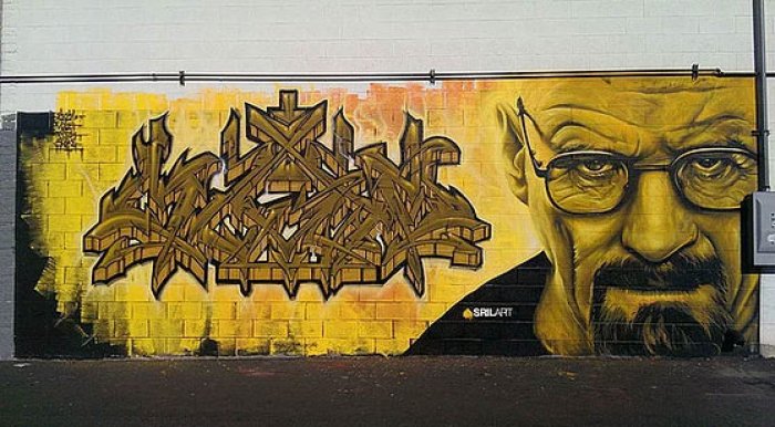 Dünyanın çeşitli yerlerinden Breaking Bad duvar sanatı örneği