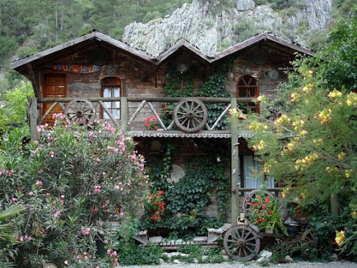 dunyanin-en-guzel-agac-evleri-1444309958-8