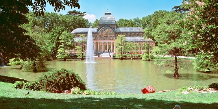 Gökdelenlere meydan okuyan şehir parkları