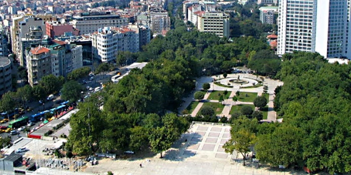 Gökdelenlere meydan okuyan şehir parkları