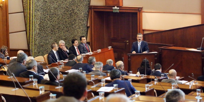 İBB Meclisinde Martı tartışması: İptal mi, revizyon mu?