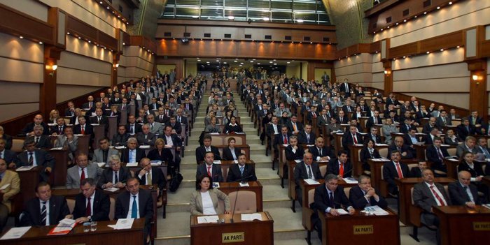 İstanbul Üniversitesi yapılaşmaya mı açılıyor?