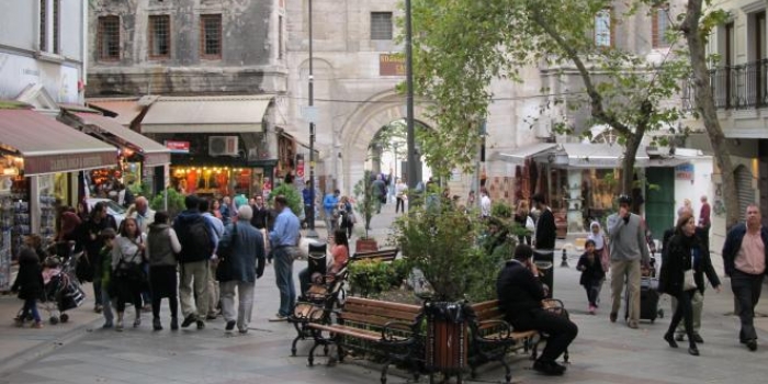 Karaköy dönüşümü Nuruosmaniye'yi vurdu