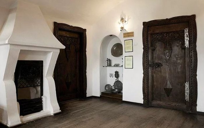 kont-drakulanin-satosu-bran-kalesi-1463408405-4