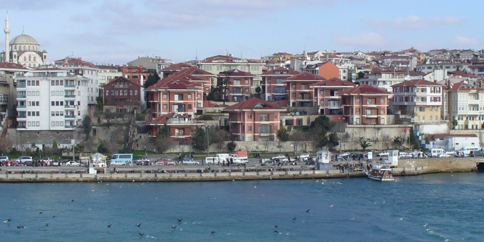 Konut metrekare fiyatları 15 bin TL barajına dayandı