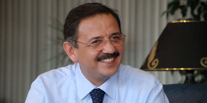 Mehmet Özhaseki kimdir?