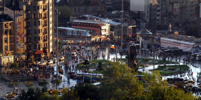 New York Times: İstiklal Caddesi çok bozuldu