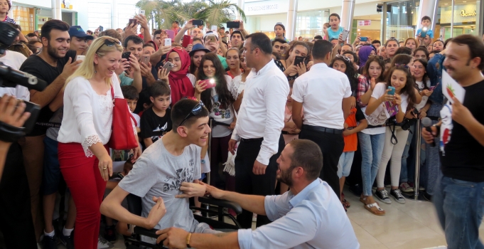 Palm City Mersin AVM'de Avatar Atakan rüzgarı 