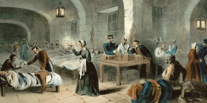 Selimiye Kışlası ve Lambalı Kadın Florence Nightingale