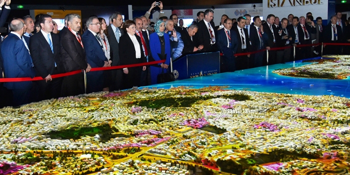TOKİ projelerini uluslararası arenada tanıttı