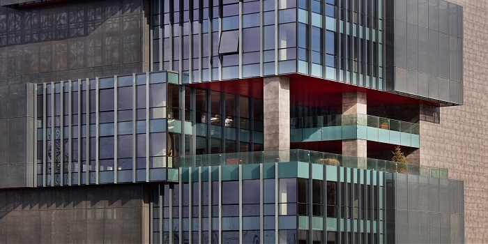 Ulugöl Otomotiv Ofis Binası'na Tago Architects imzası