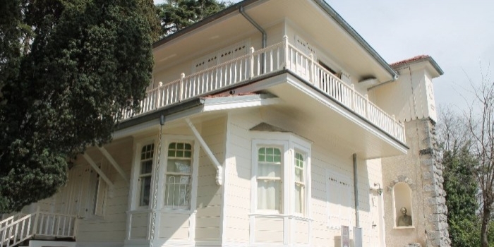 Ünlü yazarların evleri