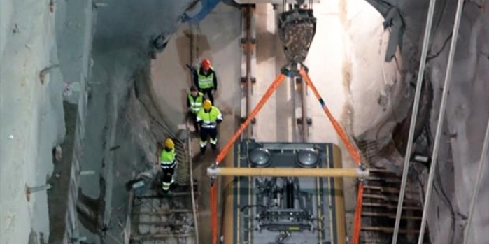 Üsküdar-Çekmeköy Metro Hattı vagonları İspanya'dan geldi