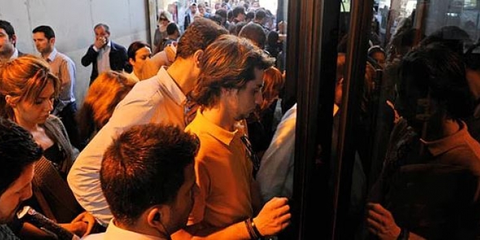 Uzmanlaşan metrobüs yolcularından tüyolar: Hedefe kitlenin